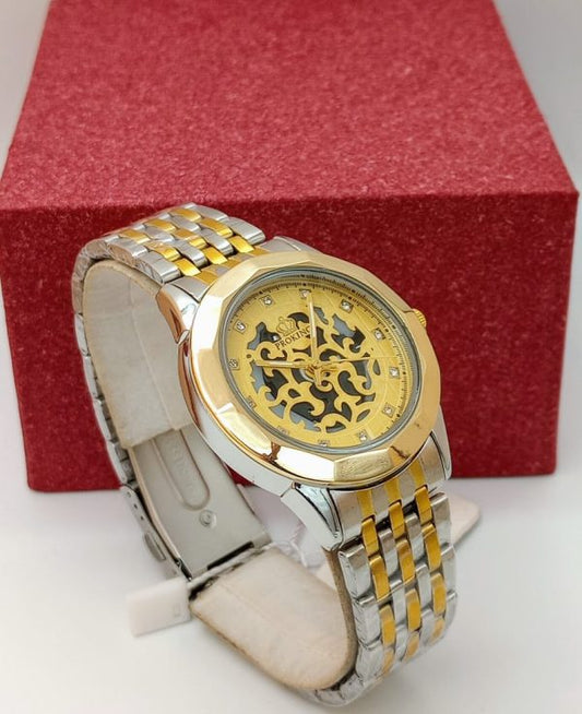 Ma1 Pro King Gents Silver Gold Wrist Watch | Stainless